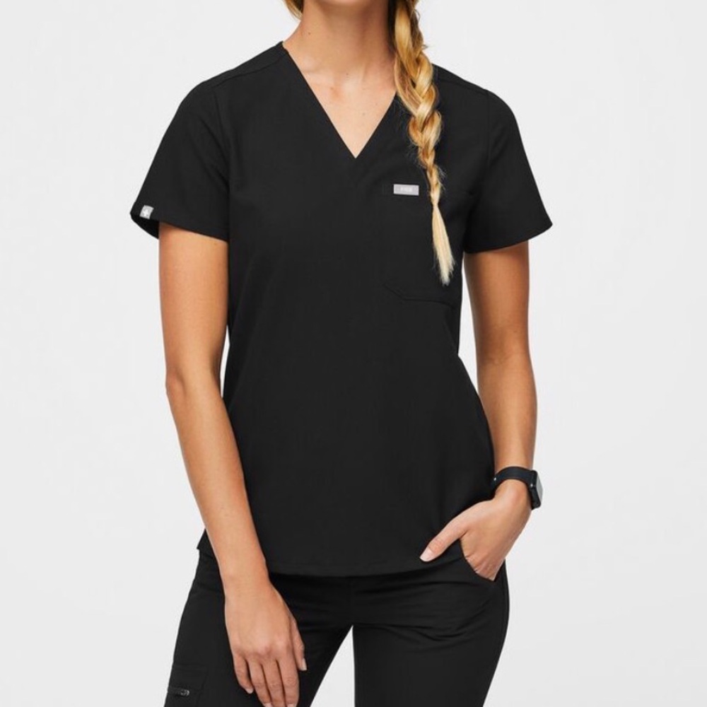 Figs Black Catarina One-Pocket Scrub Top - small